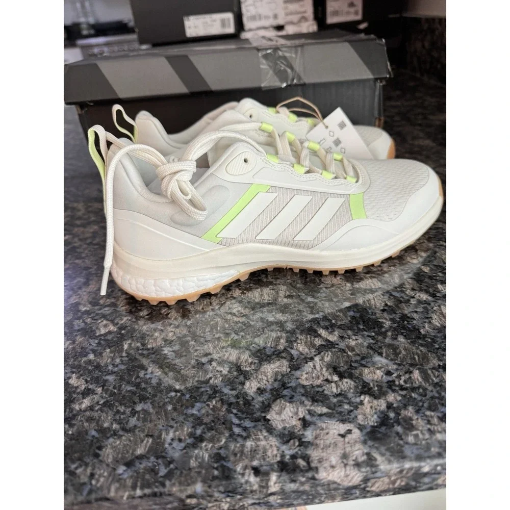 Adidas Zoysia IE8298 Off White Puttysize 7.5 Women‎ Spikeless Golf Shoe